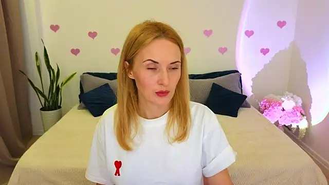 AlisssaRose online show from February 2026 08:42:01 PM