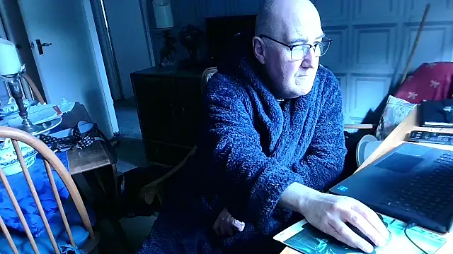 Adamdaddybear online show from March 2025 09:55:01 AM