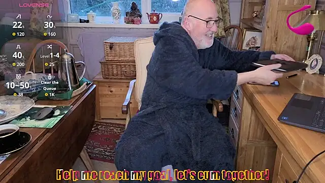 Adamdaddybear online show from January 2026 08:09:01 AM