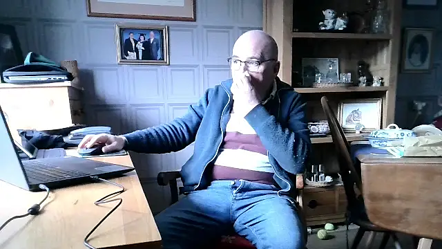 Adamdaddybear online show from February 2025 12:15:02 PM