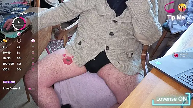 Adamdaddybear online show from November 2025 02:21:01 PM