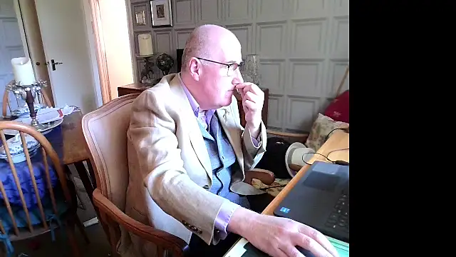 Adamdaddybear online show from March 2025 02:39:01 PM