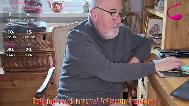 Adamdaddybear online show from February 2026 02:28:02 PM