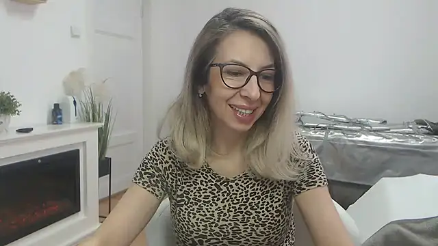 SukyGirl online show from February 2025 09:12:01 AM