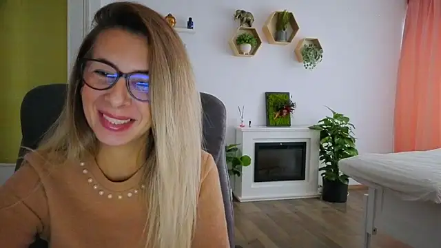 SukyGirl online show from October 2025 07:53:02 AM