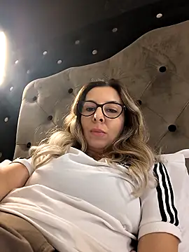 SukyGirl online show from February 2026 02:30:02 PM