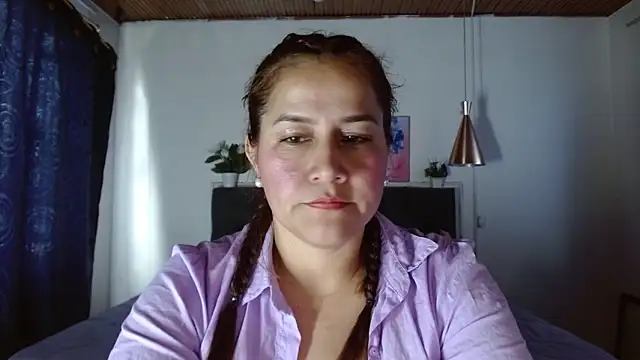 Snapshot of Amelidijon_ chatting on December 2024 03:05:01 PM Amelidijon online show from December 2024 03:05:01 PM