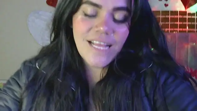 blue angel33 online show from February 2025 01:47:02 AM