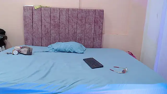 dirty couple22 online show from November 2025 01:38:01 PM