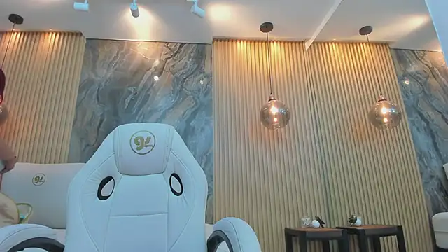 ella harper online show from May 2026 11:35:01 PM