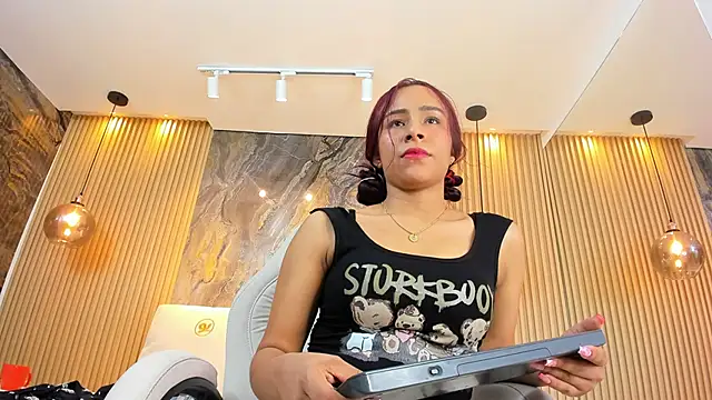 ella harper online show from February 2025 09:01:02 AM