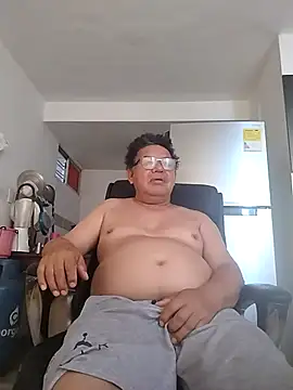Snapshot of catatunboculion chatting on July 2026 11:20:02 AM catatunboculion online show from July 2026 11:20:02 AM