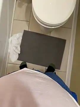 Snapshot of cryptoman1119 chatting on January 2025 01:03:02 PM cryptoman1119 online show from January 2025 01:03:02 PM