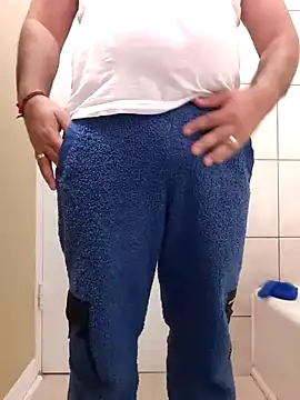 Snapshot of cryptoman1119 chatting on February 2025 06:49:02 PM cryptoman1119 online show from February 2025 06:49:02 PM