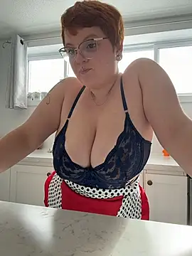 Sweetleeahxx online show from February 2026 03:12:02 PM