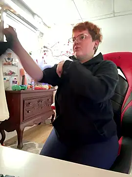 Sweetleeahxx online show from January 2026 04:43:02 PM