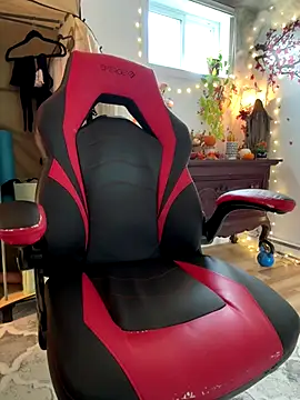 Sweetleeahxx online show from October 2025 01:54:02 PM