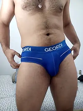 FreyrStyle online show from November 2025 08:25:02 PM