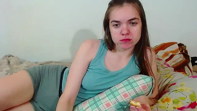 SallyMkn online show from October 2025 11:12:01 AM