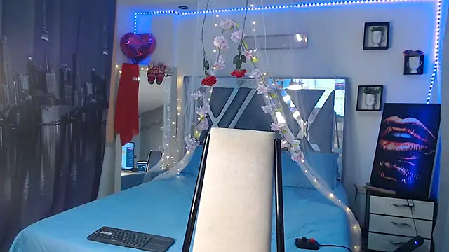 Miapeyton online show from September 2025 07:35:02 PM