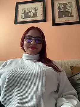 Miapeyton online show from March 2025 03:39:01 PM