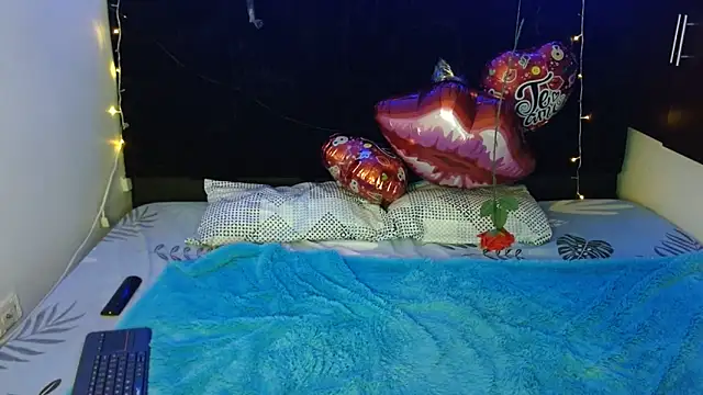 Miapeyton online show from February 2025 02:06:02 PM