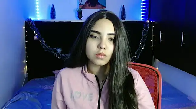 Miapeyton online show from December 2024 08:57:02 PM