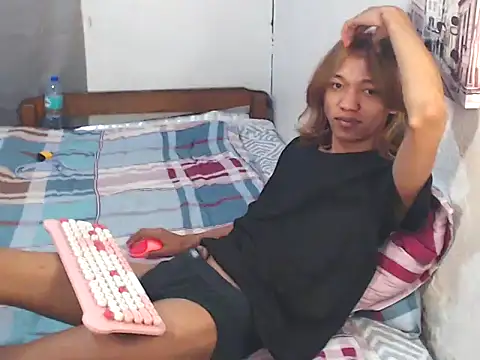 imtwinky online show from February 2026 02:38:02 PM