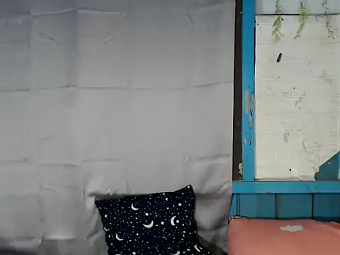 imtwinky online show from September 2025 10:43:02 AM