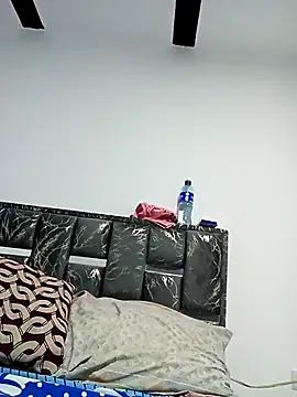 Sara Brownx online show from April 2026 08:35:01 PM