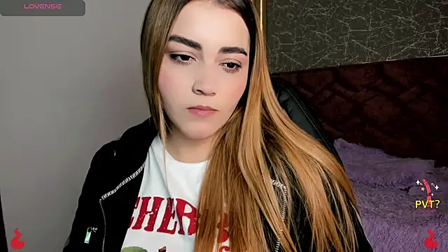 Snapshot of Lucia_star__ chatting on January 2025 06:12:02 PM Lucia star   online show from January 2025 06:12:02 PM