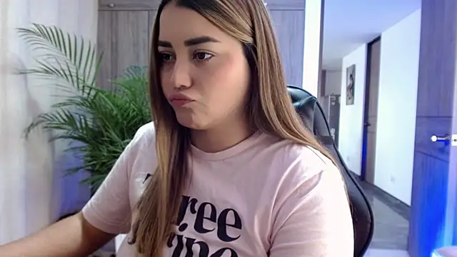 Lucia star   online show from January 2026 05:41:01 PM