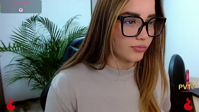 Lucia star   online show from March 2026 03:15:01 PM