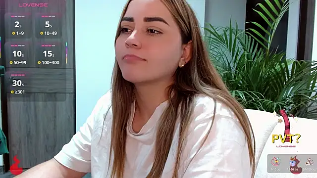 Lucia star   online show from October 2025 02:45:01 AM