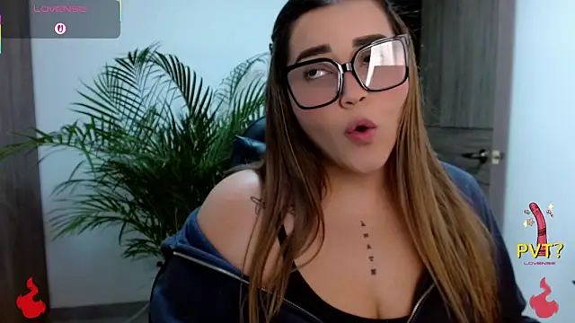 Lucia star   online show from March 2026 11:13:01 PM