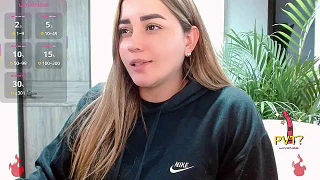 Lucia star   online show from October 2025 02:30:02 AM