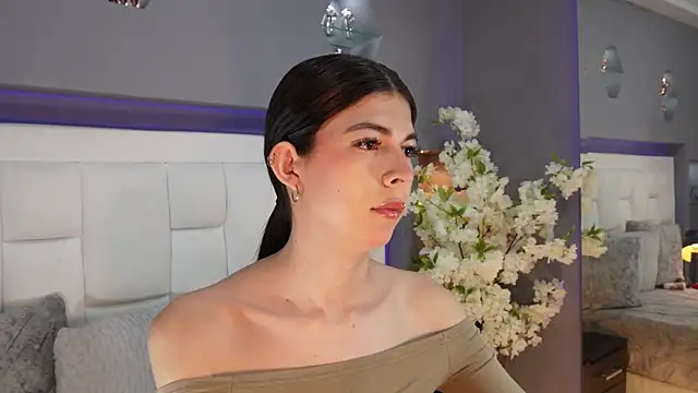 Snapshot of CuteAri chatting on January 2026 08:48:01 PM CuteAri online show from January 2026 08:48:01 PM