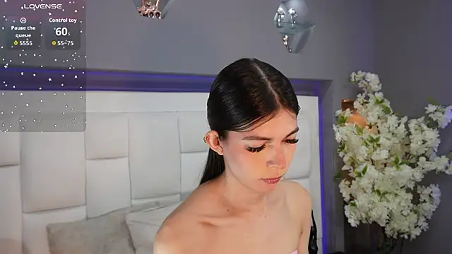 Snapshot of CuteAri chatting on January 2026 08:46:02 PM CuteAri online show from January 2026 08:46:02 PM