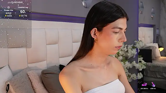 CuteAri online show from March 2026 08:09:01 PM