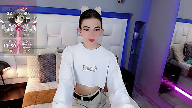 Snapshot of CuteAri chatting on March 2025 08:21:02 PM CuteAri online show from March 2025 08:21:02 PM
