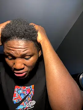 Festivitiesking1 online show from December 2025 01:10:01 PM