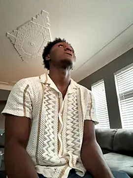 Snapshot of Festivitiesking1 chatting on September 2025 10:28:02 PM Festivitiesking1 online show from September 2025 10:28:02 PM