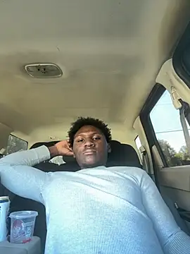 Snapshot of Festivitiesking1 chatting on October 2025 04:40:02 PM Festivitiesking1 online show from October 2025 04:40:02 PM