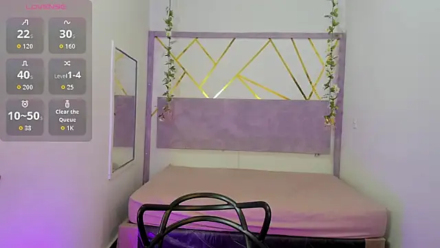 IvyBliss8 online show from December 2025 04:11:02 PM