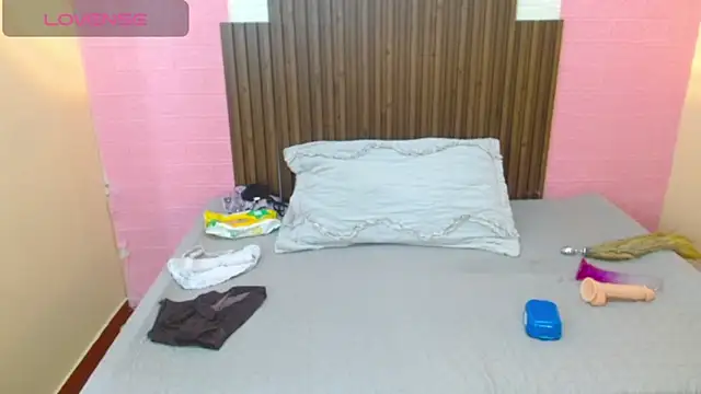 Snapshot of Angelica_Blue chatting on September 2025 04:36:02 PM Angelica Blue online show from September 2025 04:36:02 PM