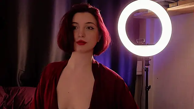 LisaVamp online show from November 2025 12:25:01 AM