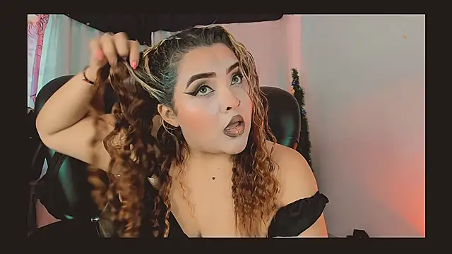 Agatha humidity online show from March 2025 08:48:02 PM