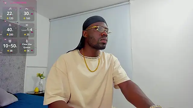 Latrellx7 online show from March 2025 11:27:02 AM