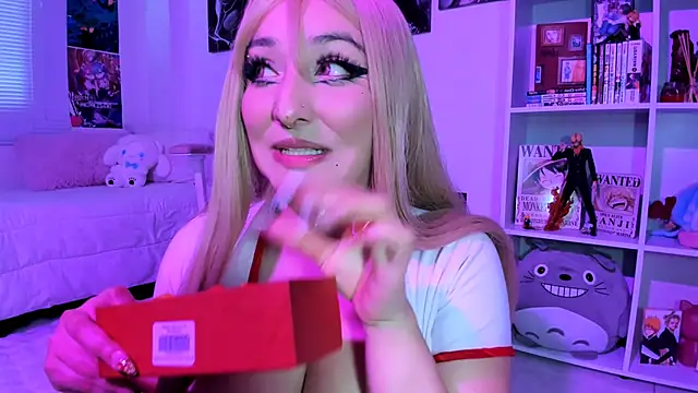 Snapshot of julyana_ chatting on March 2025 04:28:02 PM julyana online show from March 2025 04:28:02 PM