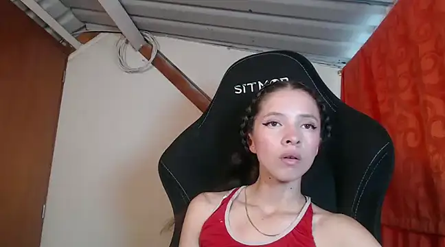 sweetdam12 online show from February 2025 05:39:02 PM